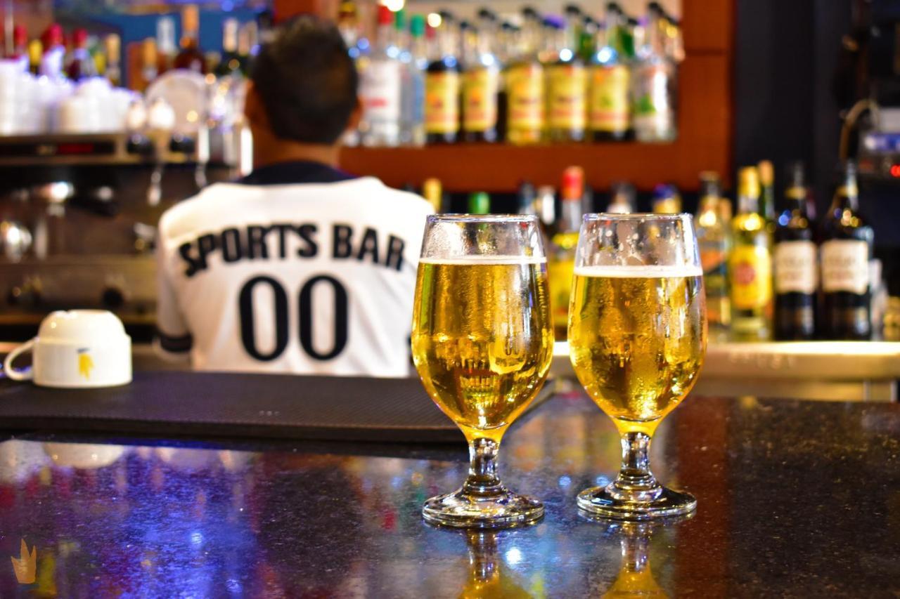 Grand Sunset Princess Playa del Carmen Exterior photo Beer at a sports bar