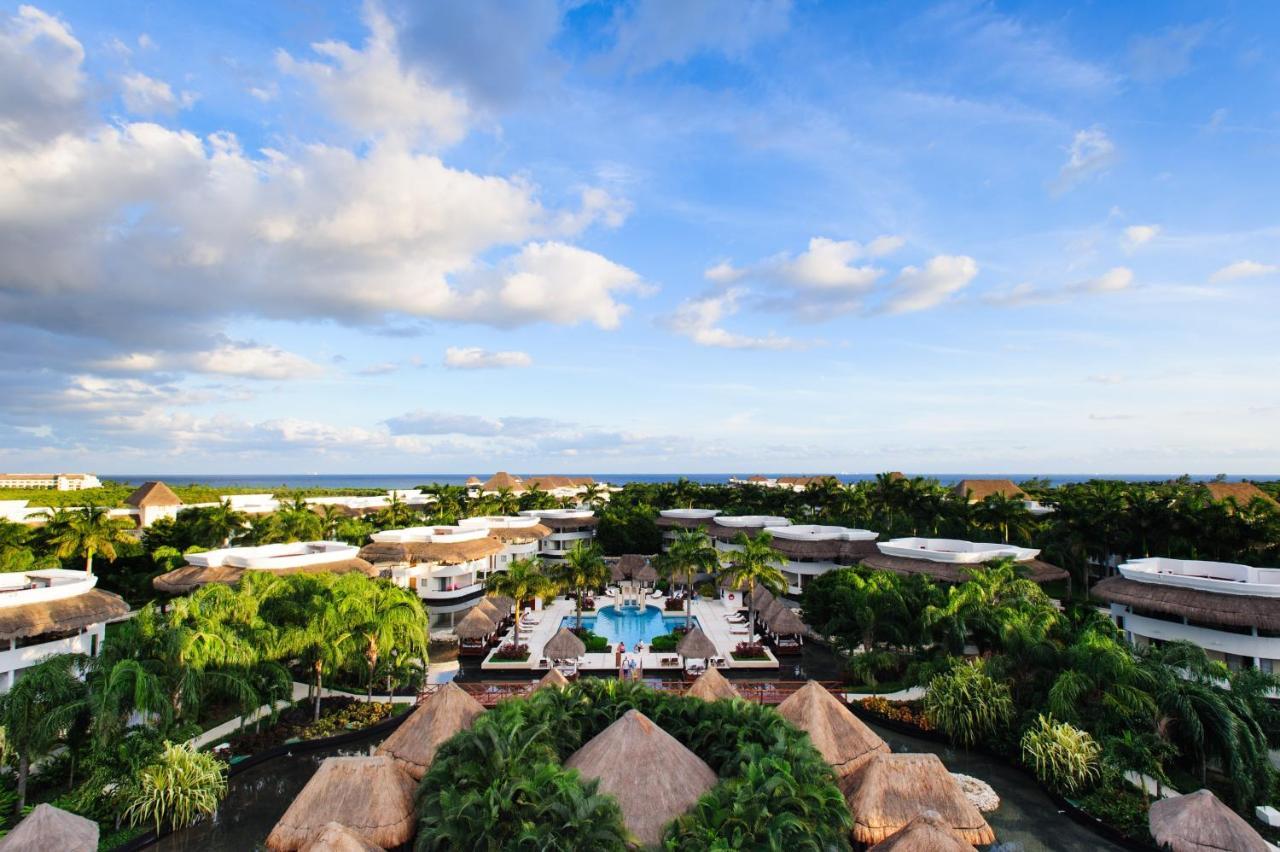 Grand Sunset Princess Playa del Carmen Exterior photo Aerial view of the resort